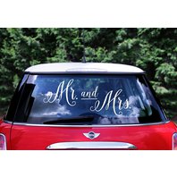 Nálepky na auto "Mr. and Mrs."
